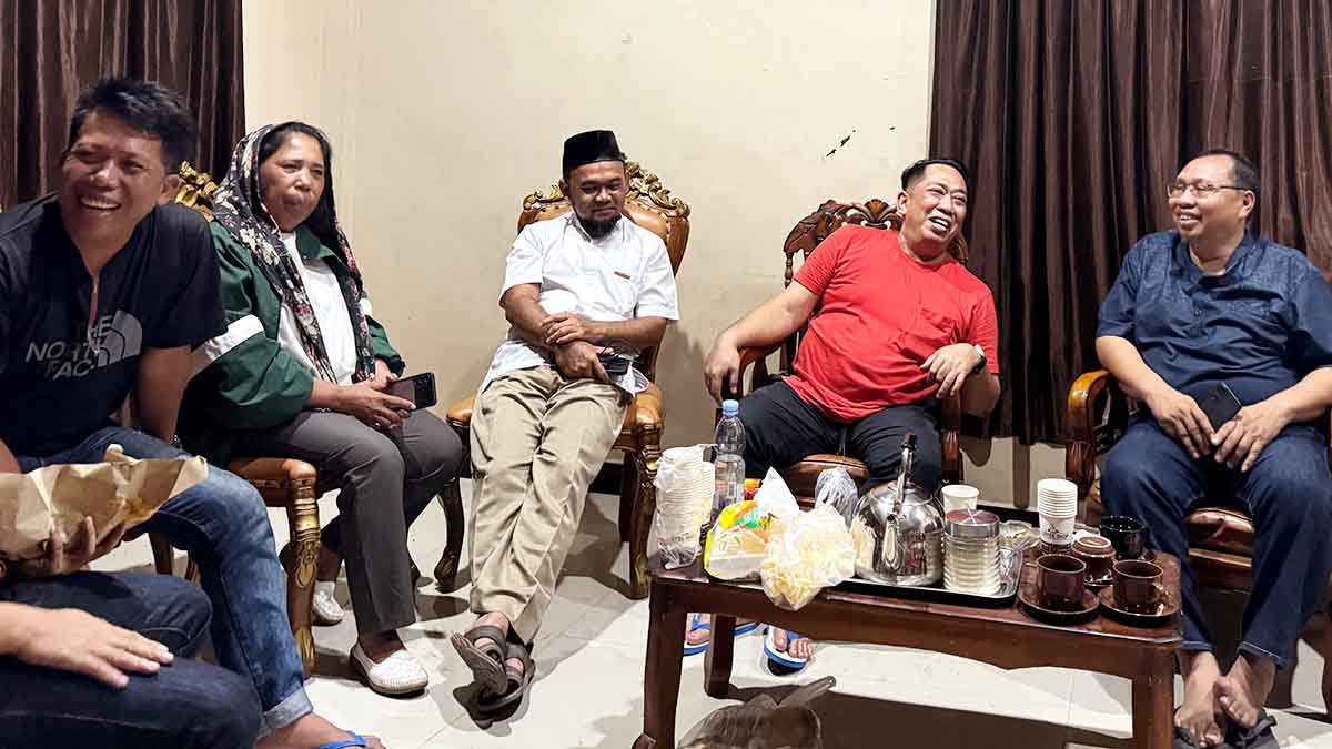 Niat Tulus Paslon Bersinar Percantik Wajah Bumi Parigata Parigi Moutong Jika Terpilih PARIMO, KONTEKS SULAWESI – Membenahi Wajah Ibu Kota Kabupaten Parigi Moutong Sulawesi Tengah demi kesejahteraan Usaha Mikro, Kecil, dan Menengah (UMKM) salah satu niat tulus Pasangan Calon (Paslon) BERSINAR.