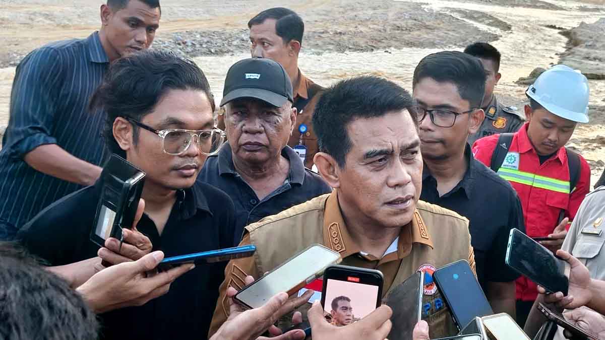 Bupati Parigi Moutong Erwin Burase, Pemerintah daerah memastikan ribuan pekerja non-formal kini terdaftar dalam BPJS Ketenagakerjaan sebagai bentuk nyata keberpihakan sosial. Foto: Tommy Noho