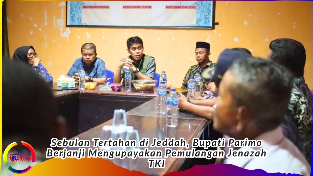Keterangan Foto: Bupati Parigi Moutong Erwin Burase (tengah) bersama Wakil Bupati Abdul Sahid (kanan) mendengarkan permohonan Kepala Desa Paranggi terkait pemulangan jenazah seorang tenaga kerja Indonesia asal Desa Paranggi yang telah meninggal dunia di Jeddah lebih dari sebulan lalu, saat pertemuan dengan 19 kepala desa di Kantor Kecamatan Ampibabo, Parigi Moutong, Sulawesi Tengah. Foto: Dok. Konteks Sulawesi/Basrul