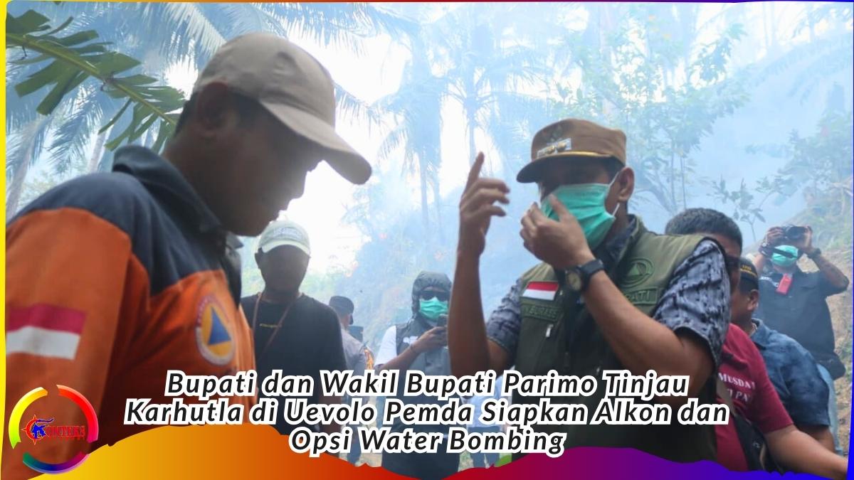 Keterangan Foto: Bupati Parigi Moutong Erwin Burase (kanan) bersama Wakil Bupati Abdul Sahid meninjau lokasi kebakaran hutan dan lahan di Desa Uevolo, Kecamatan Siniu, Kamis (5/2/2026). Pemerintah daerah menyiapkan mesin pompa air (alkon) dan mempertimbangkan opsi pemadaman udara untuk menangani karhutla yang masih berlangsung. Foto: Dok. Konteks Sulawesi/Basrul