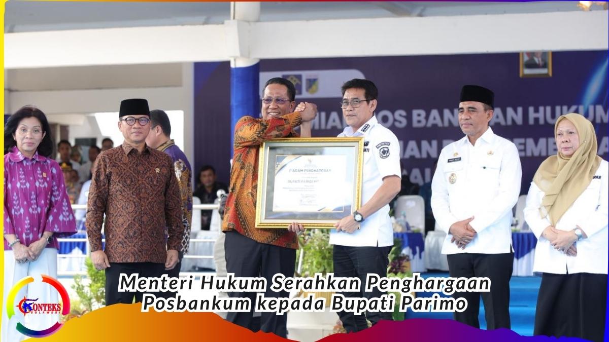 Keterangan foto: Menteri Hukum RI Supratman Andi Agtas menyerahkan piagam penghargaan kepada Bupati Parigi Moutong Erwin Burase pada peresmian Pos Bantuan Hukum (Posbankum) desa dan kelurahan di halaman Kantor Gubernur Sulawesi Tengah, Palu, Rabu (4/2/2026). Pemerintah pusat mengapresiasi dukungan daerah, sementara efektivitas layanan hukum di tingkat desa masih menjadi pekerjaan rumah implementasi.