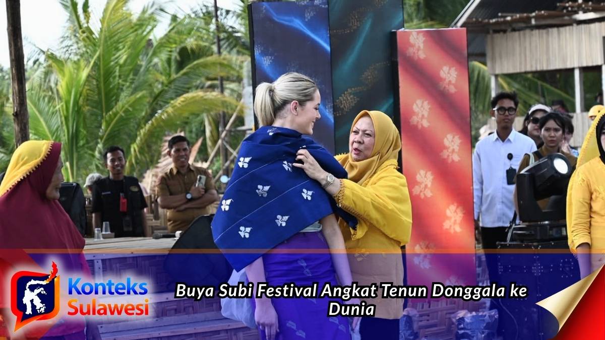 Wakil Gubernur Sulawesi Tengah, dr. Reny A. Lamadjido, menyematkan kain tenun khas Donggala kepada tamu internasional pada pembukaan Buya Subi Festival 2026 di Pantai Towale, Kecamatan Banawa Tengah, Kabupaten Donggala, Selasa (7/7/2026). Festival bertema Handmade for the Earth ini menjadi ajang promosi tenun Donggala sekaligus memperluas akses produk lokal ke pasar internasional. Foto: Biro Adpim Provinsi Sulawesi Tengah