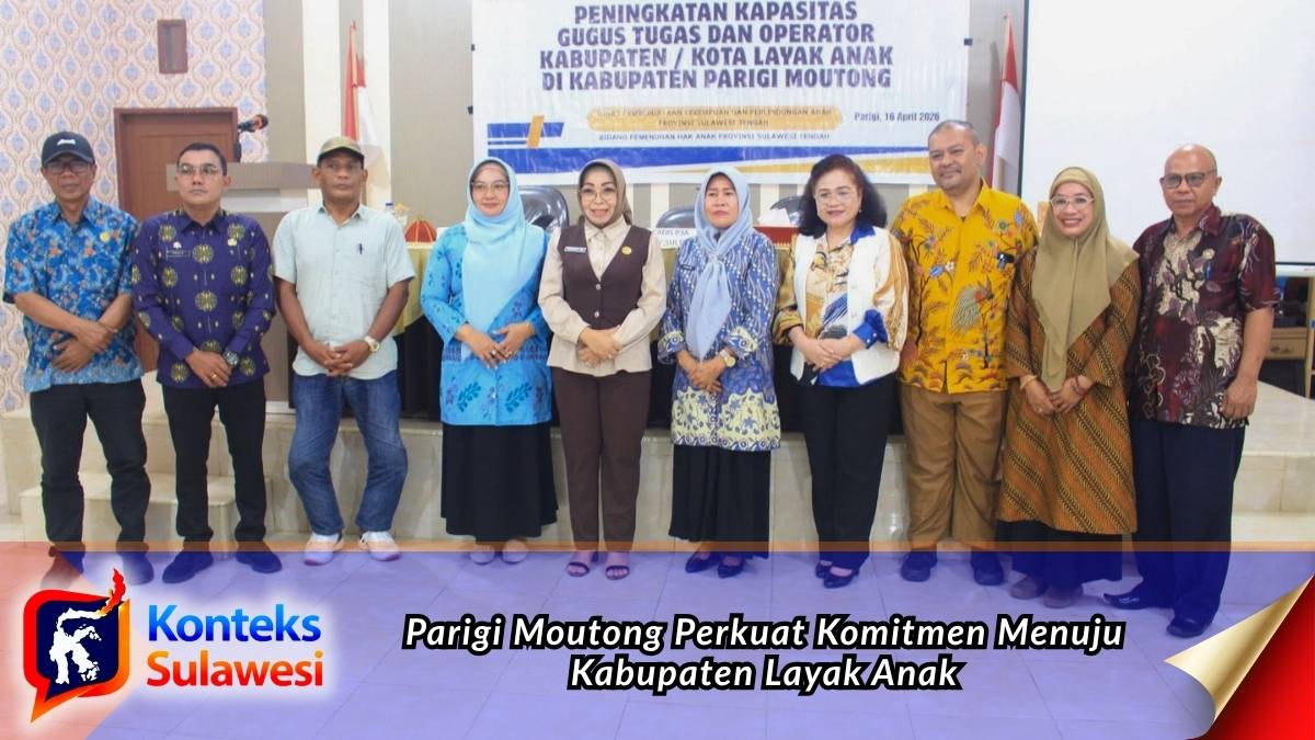 Asisten III Bidang Administrasi Umum Kabupaten Parigi Moutong (Parimo), Yusnaeni, bersama Kepala Dinas Pemberdayaan Perempuan dan Perlindungan Anak (DP3A) Provinsi Sulawesi Tengah (Sulteng), Dr. Yudiawati V. Windarrusliana, SKM., serta para peserta berfoto bersama usai kegiatan Peningkatan Kapasitas Gugus Tugas dan Operator Kabupaten Layak Anak (KLA) di Hotel Anutapura, Parigi, Kamis (16/4/2026). Kegiatan ini bertujuan memperkuat koordinasi dan kapasitas daerah dalam memenuhi hak anak serta mendorong Parigi Moutong naik ke kategori Madya sebagai Kabupaten Layak Anak. (Foto: Diskominfo Parigi Moutong).