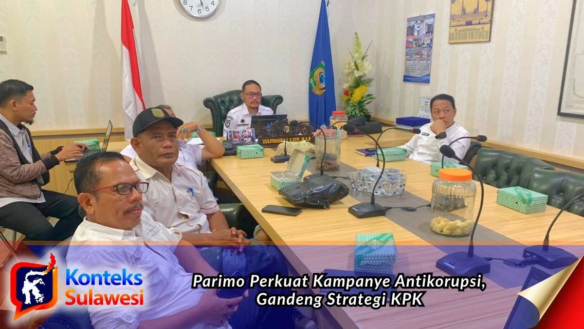 Sekda Parigi Moutong Zulfinasran bersama jajaran mengikuti Sesi Konsultasi Daring Pariwara Antikorupsi Tahun 2026 yang digelar KPK melalui Zoom Meeting. Foto: Diskominfo Parigi Moutong.