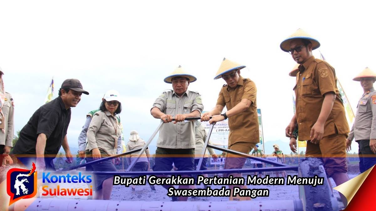 Bupati Parigi Moutong Erwin Burase bersama jajaran dan petani melakukan tanam padi perdana melalui Program Pertanian Modern (PM-AAS) di Desa Mertasari, Kecamatan Parigi. Foto: Diskominfo Parigi Moutong.