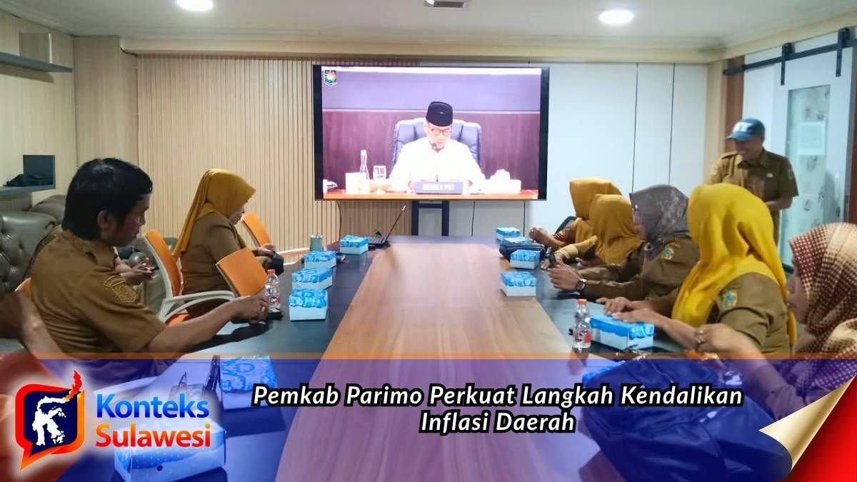 Asisten II Setda Parigi Moutong Aswini Dimpel bersama OPD terkait mengikuti Rapat Koordinasi Pengendalian Inflasi Daerah secara daring melalui Zoom. Foto: Diskominfo Parigi Moutong.