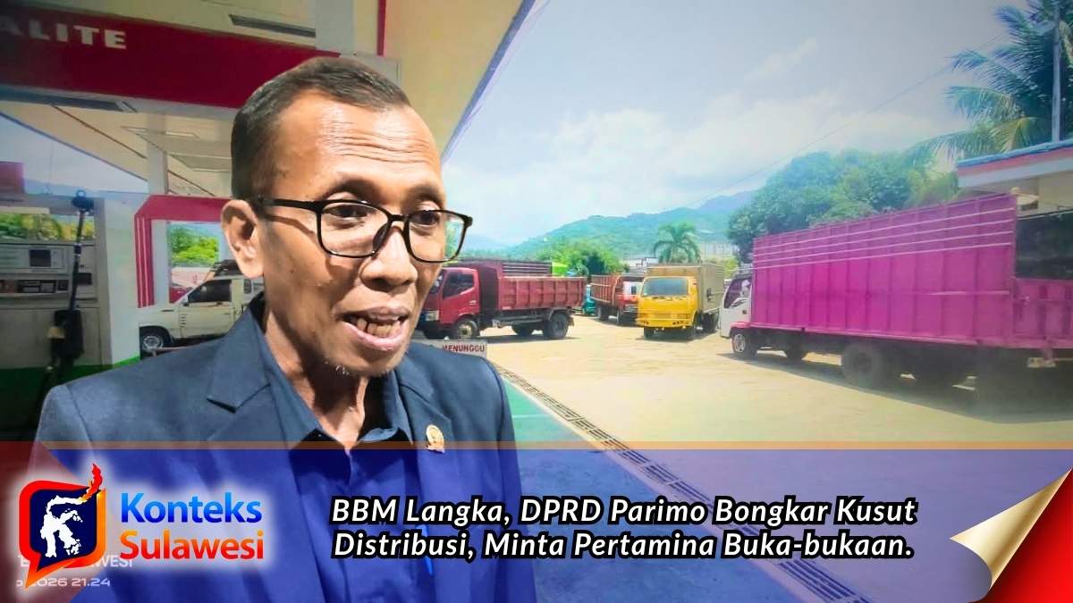 Antrean kendaraan mengular di salah satu SPBU di Parigi Moutong akibat sulitnya memperoleh BBM bersubsidi. Foto: Tommy Noho