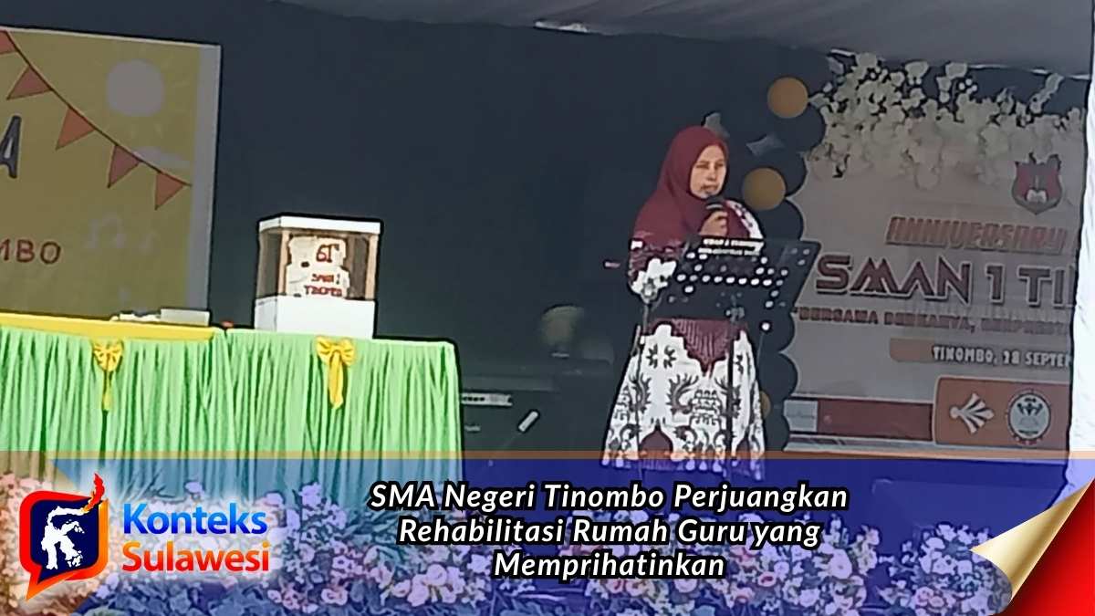 Kepala SMA Negeri 1 Tinombo, Suryani, saat membacakan sambutan dalam kegiatan HUT SMA Negeri 1 Tinombo. Foto: Iskandar